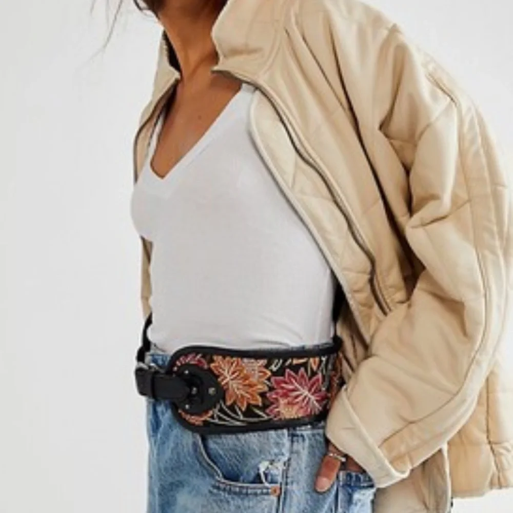 Free people Emory waist belt new size small
